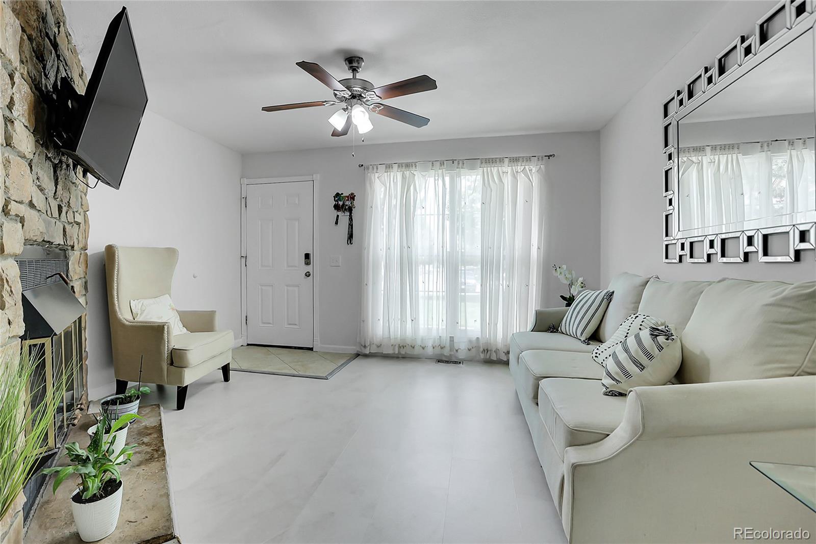 MLS Image #3 for 14242 e hawaii circle,aurora, Colorado