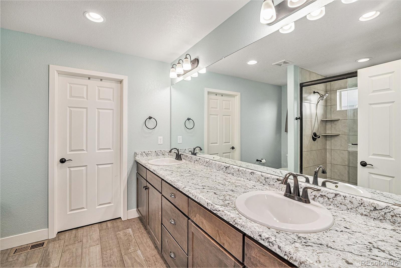 MLS Image #13 for 1027  auburn drive,erie, Colorado