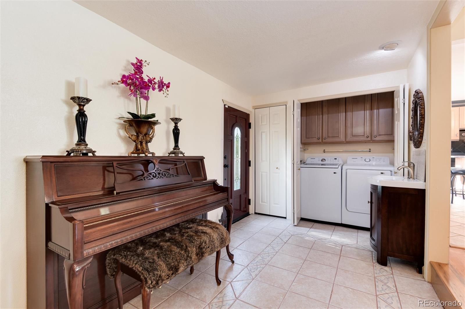 MLS Image #38 for 5215 s washington street,littleton, Colorado