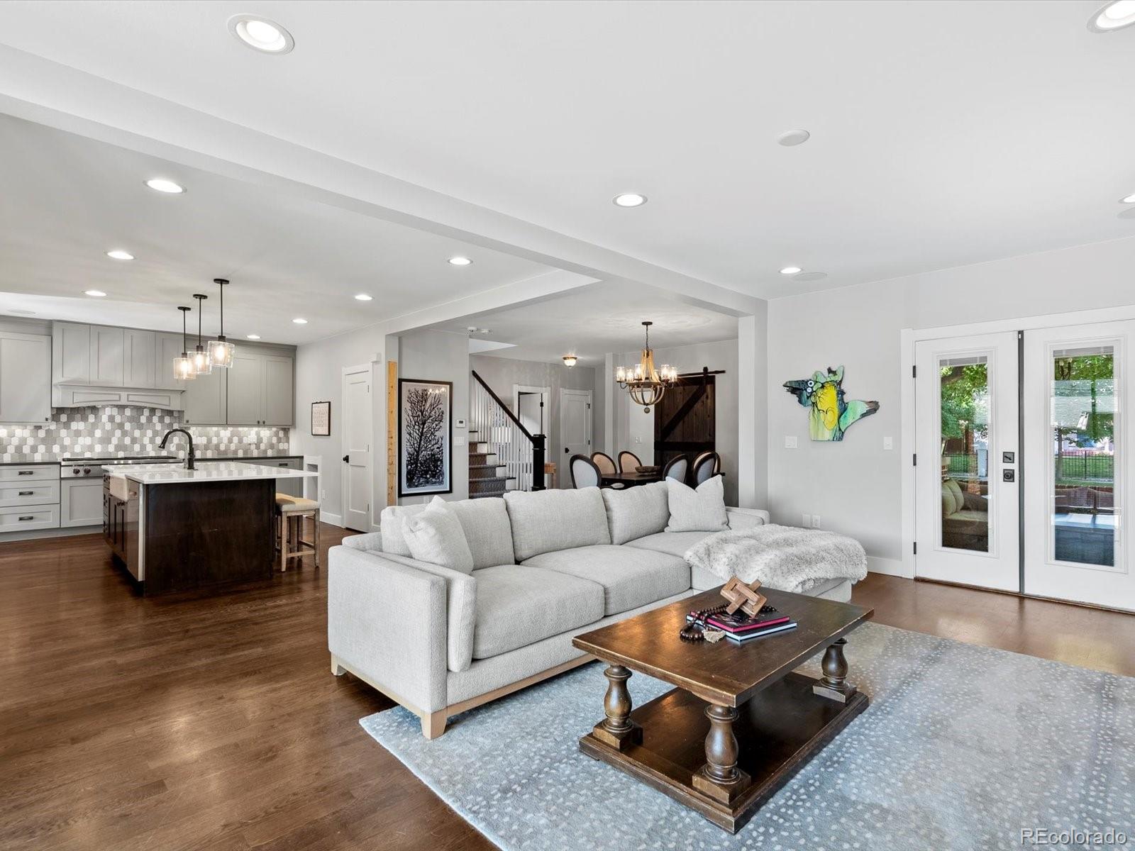 MLS Image #12 for 1051 s york street,denver, Colorado