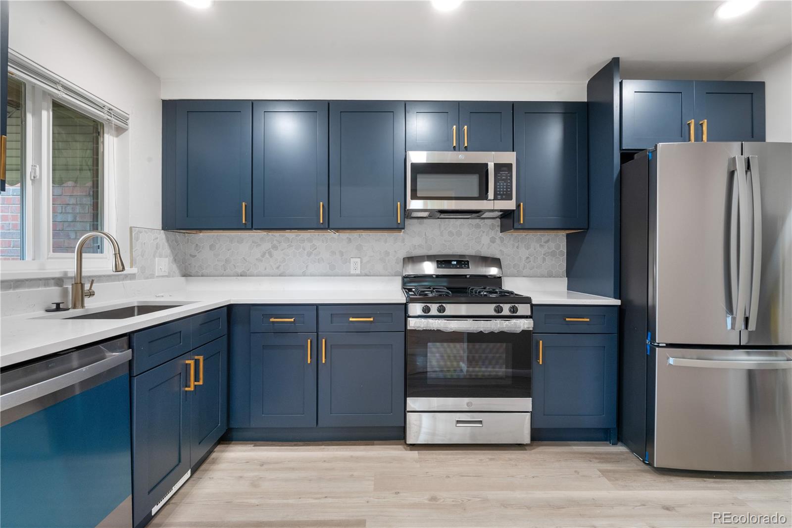 MLS Image #7 for 3269  krameria street ,denver, Colorado