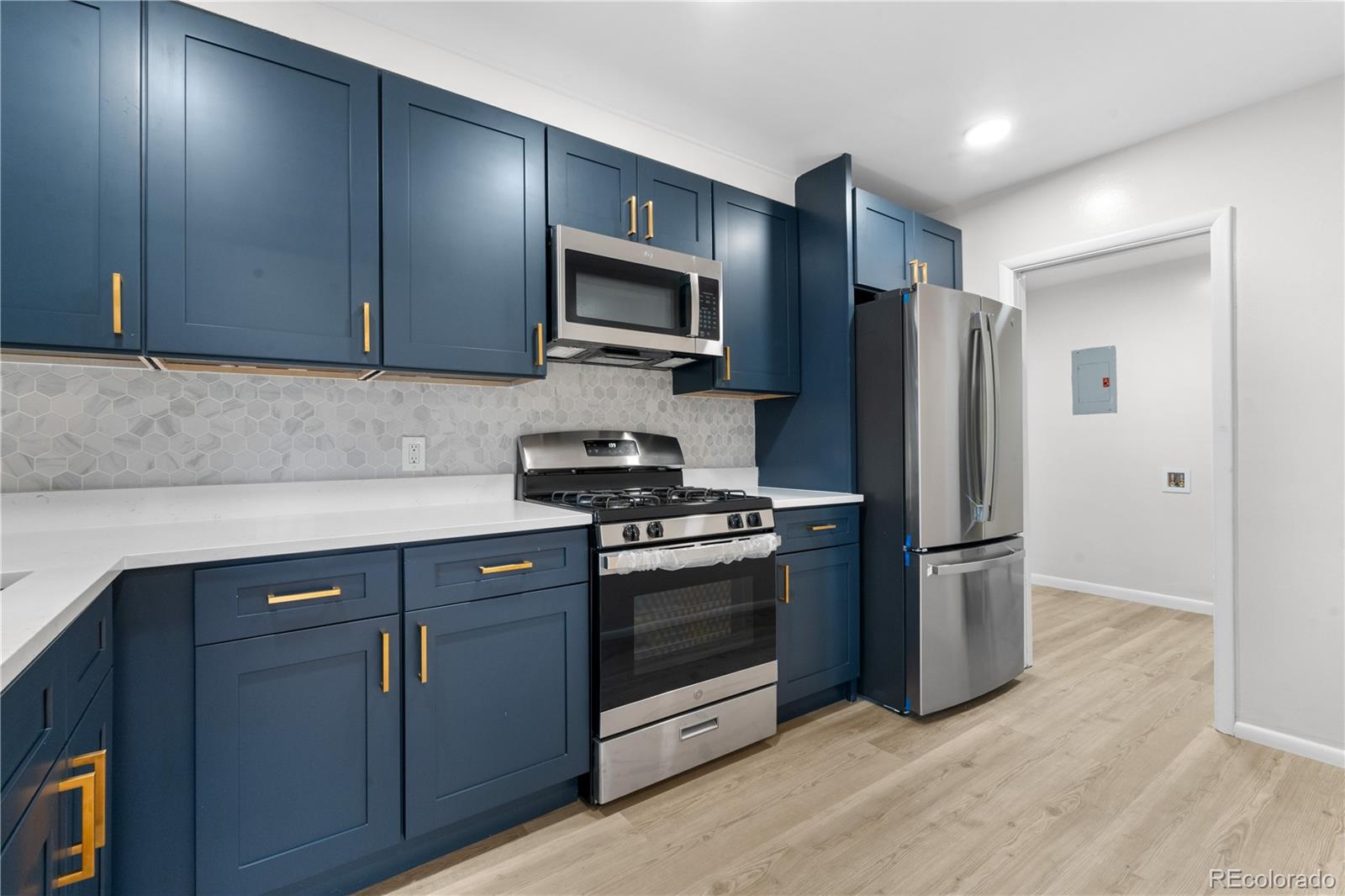 MLS Image #8 for 3269  krameria street ,denver, Colorado