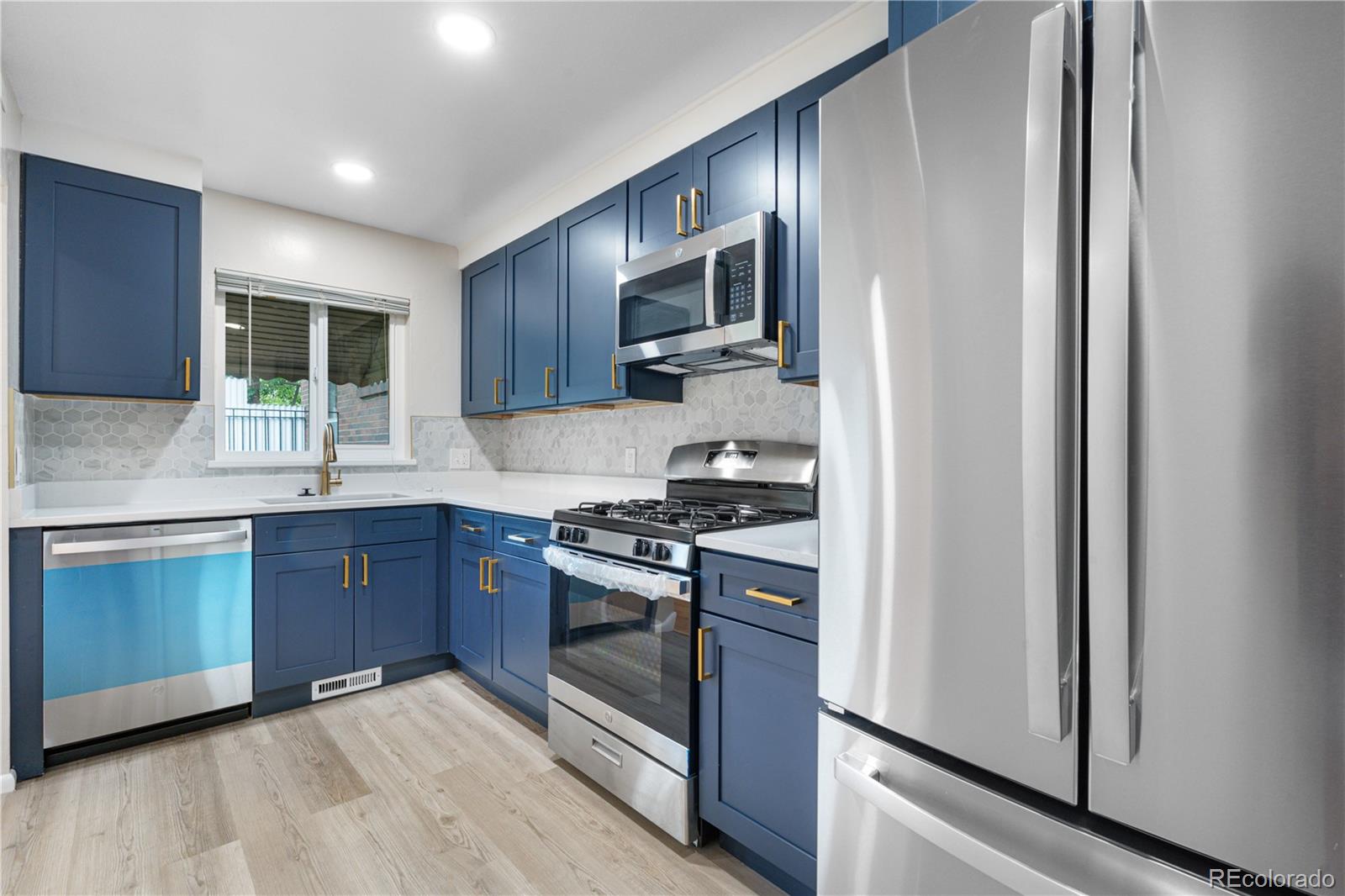 MLS Image #9 for 3269  krameria street ,denver, Colorado