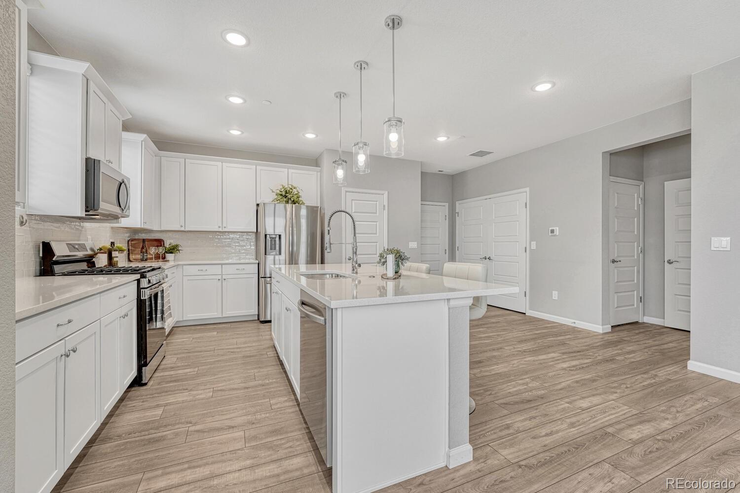 MLS Image #11 for 10793  white diamond point,colorado springs, Colorado