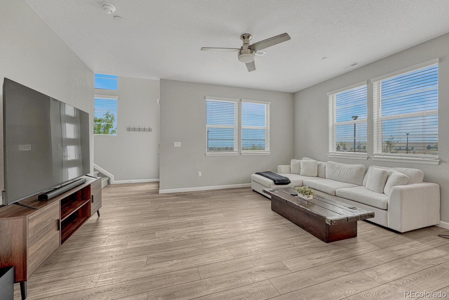 MLS Image #5 for 10793  white diamond point,colorado springs, Colorado