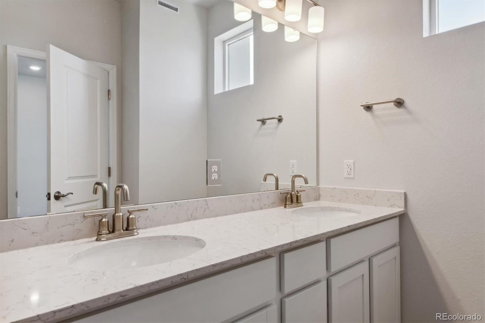 MLS Image #11 for 457  interlocken boulevard,broomfield, Colorado