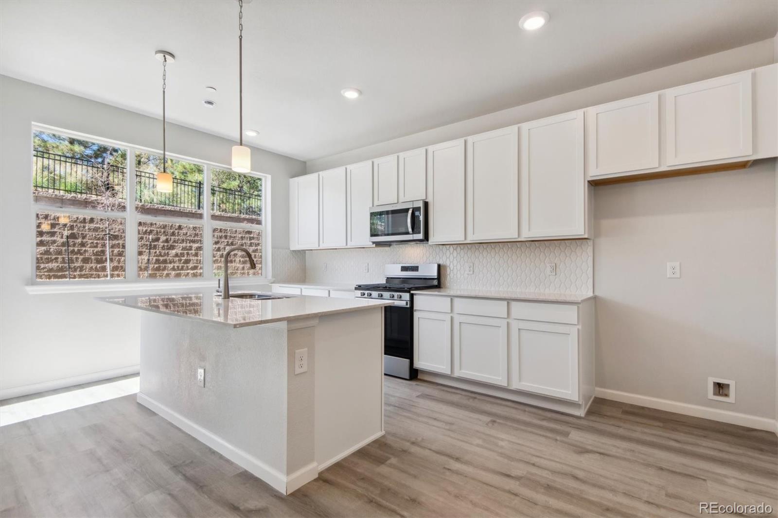 MLS Image #4 for 457  interlocken boulevard,broomfield, Colorado