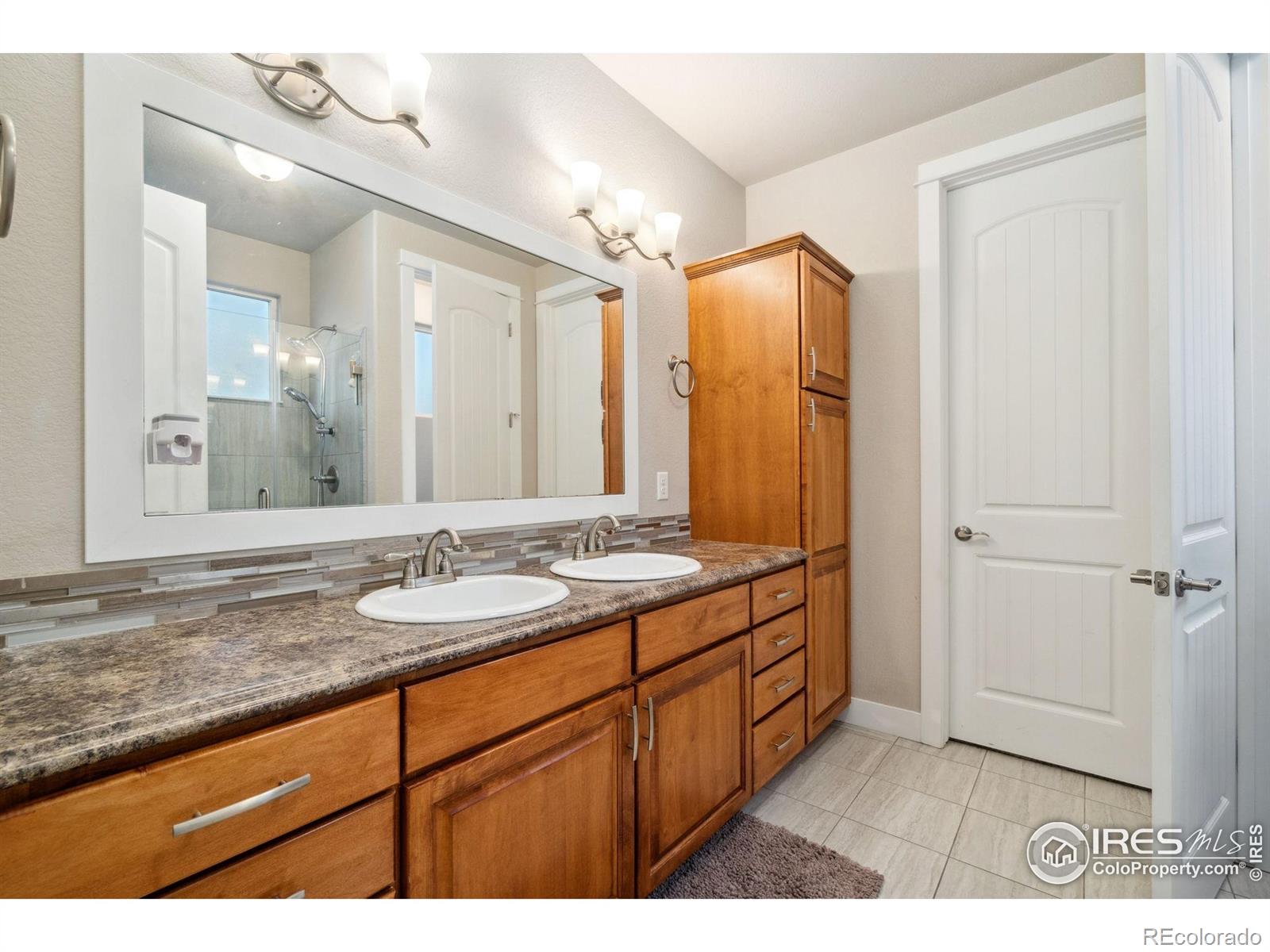 MLS Image #17 for 830  corn stalk drive,windsor, Colorado