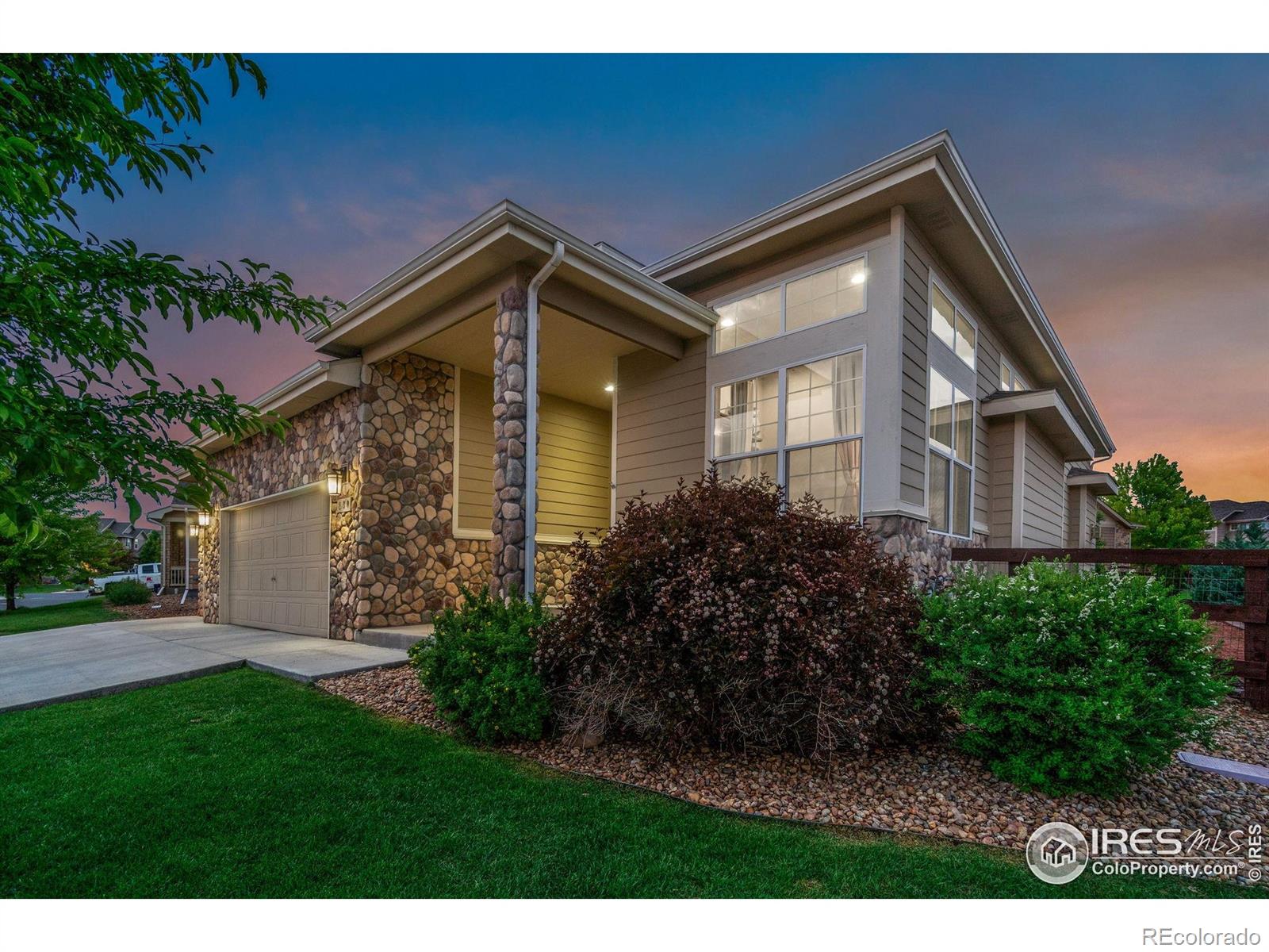 MLS Image #2 for 830  corn stalk drive,windsor, Colorado