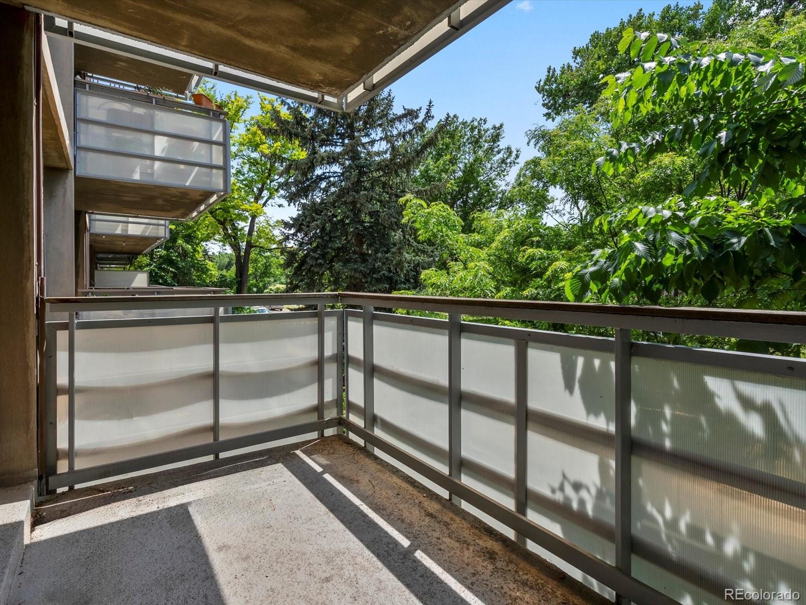 MLS Image #19 for 2500 s york street,denver, Colorado