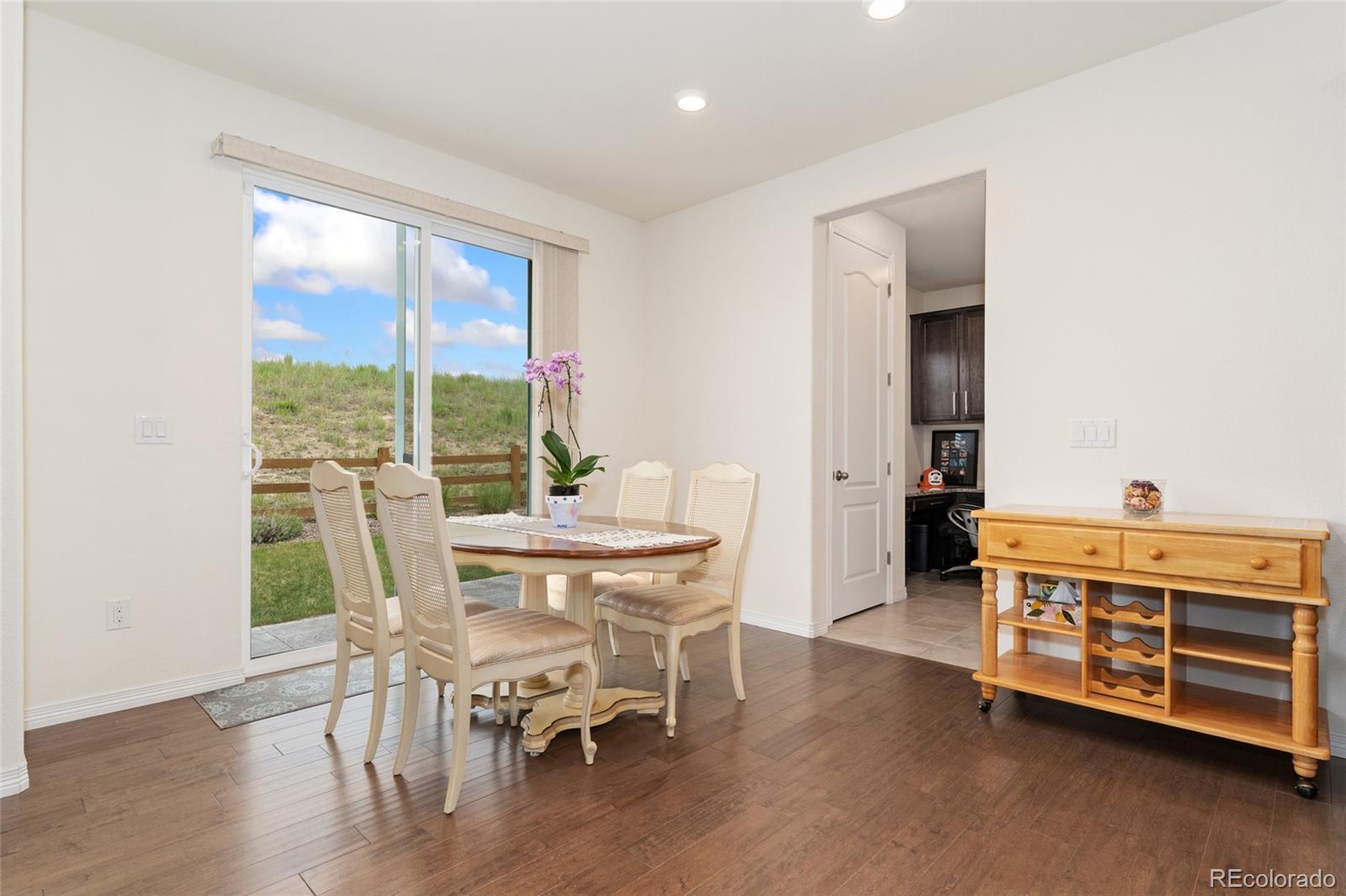 MLS Image #14 for 154  back nine drive,castle pines, Colorado
