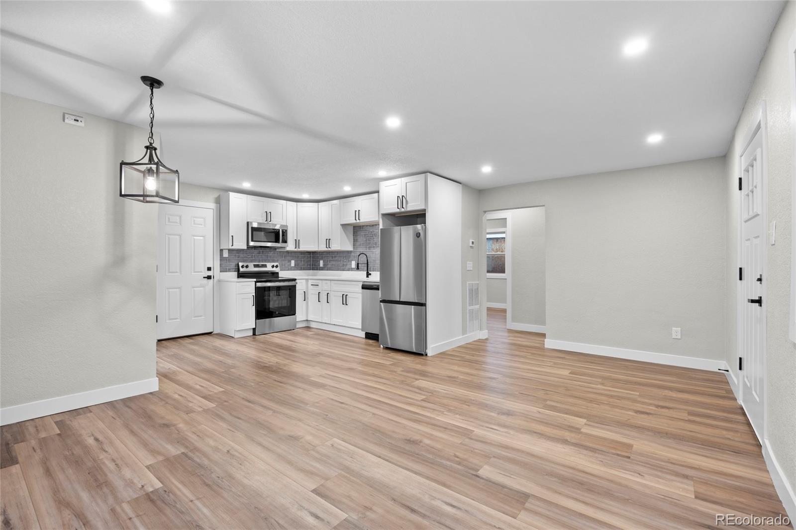MLS Image #12 for 851 s eliot street,denver, Colorado