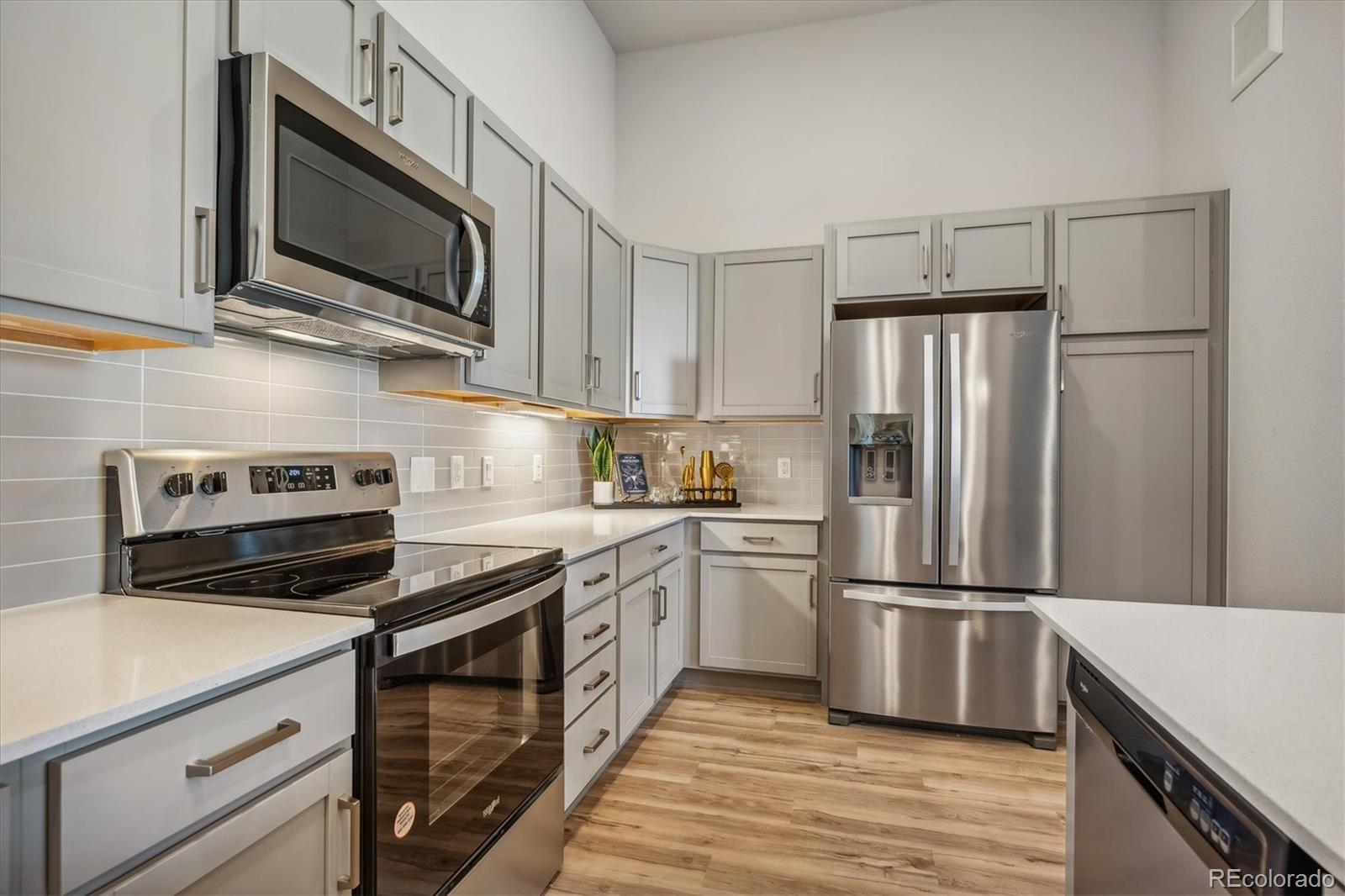 MLS Image #6 for 487  interlocken boulevard,broomfield, Colorado