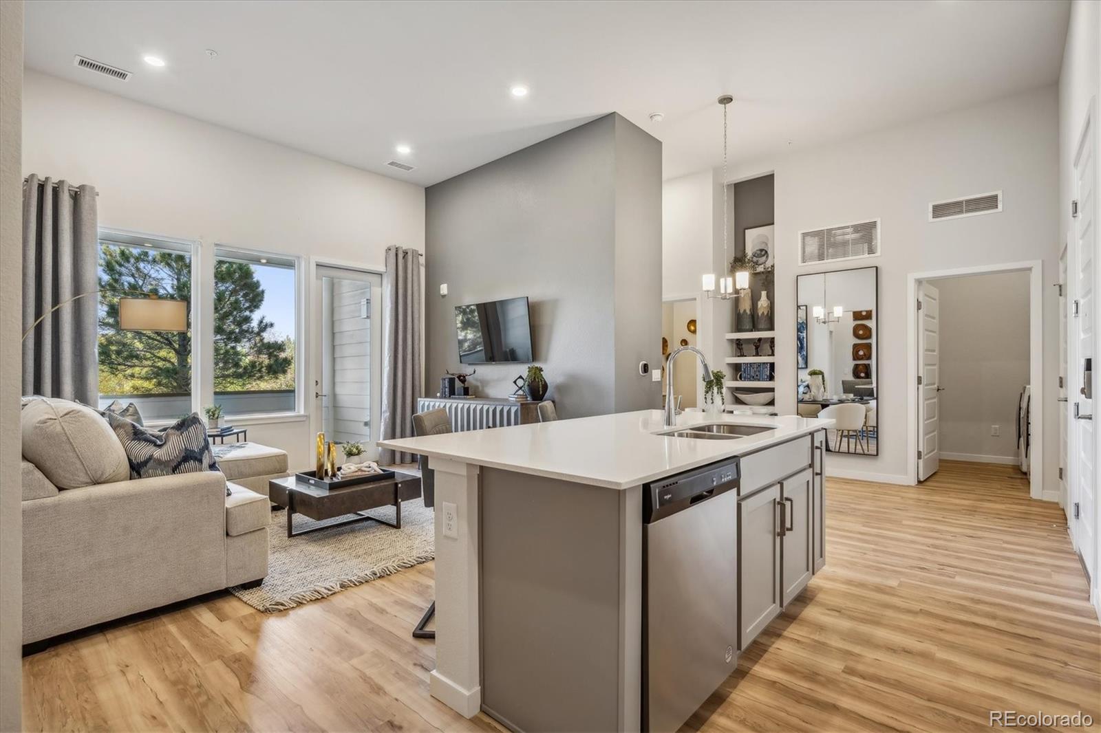 MLS Image #8 for 487  interlocken boulevard,broomfield, Colorado