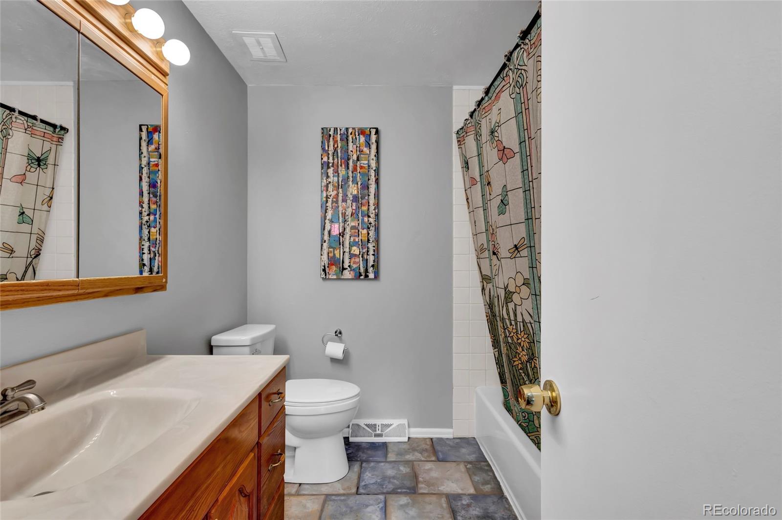 MLS Image #12 for 13624  omega circle,lone tree, Colorado