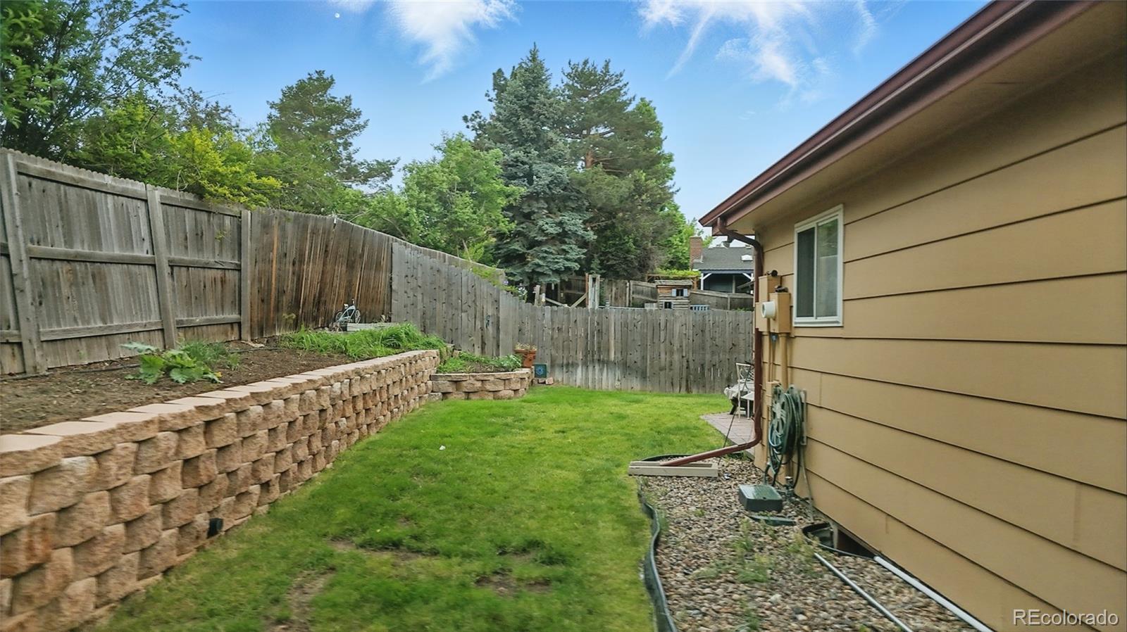 MLS Image #22 for 13624  omega circle,lone tree, Colorado