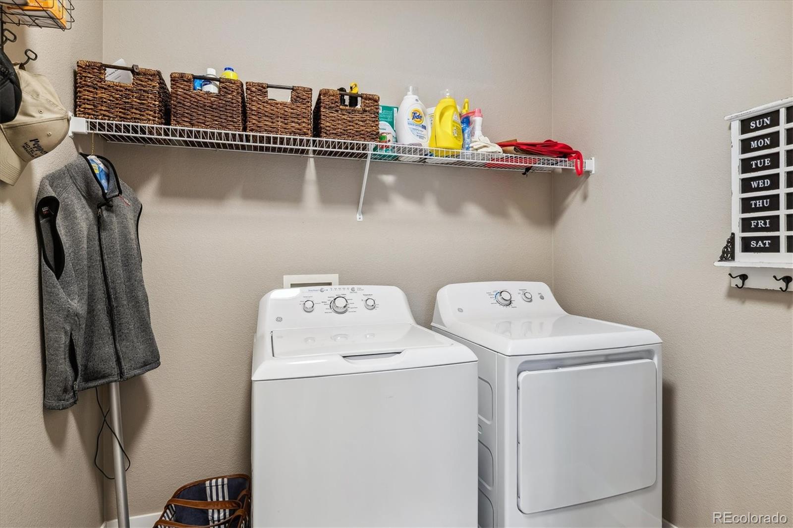 MLS Image #14 for 570  clarendon loop,castle pines, Colorado