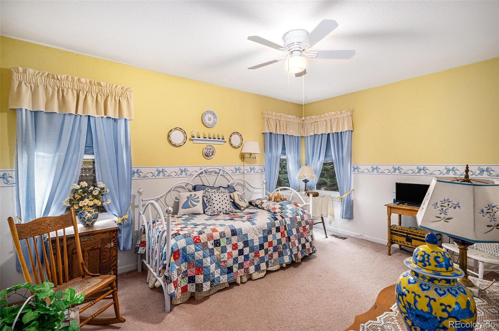 MLS Image #19 for 5491 s youngfield court,littleton, Colorado