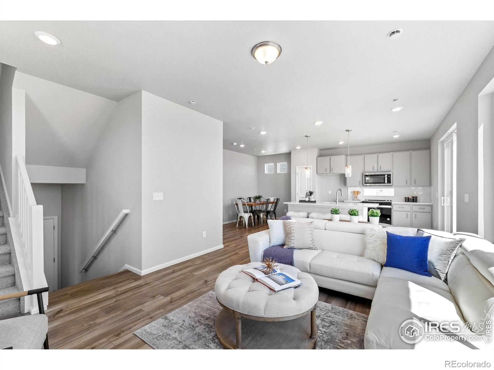 MLS Image #12 for 3364  streamwood drive,johnstown, Colorado