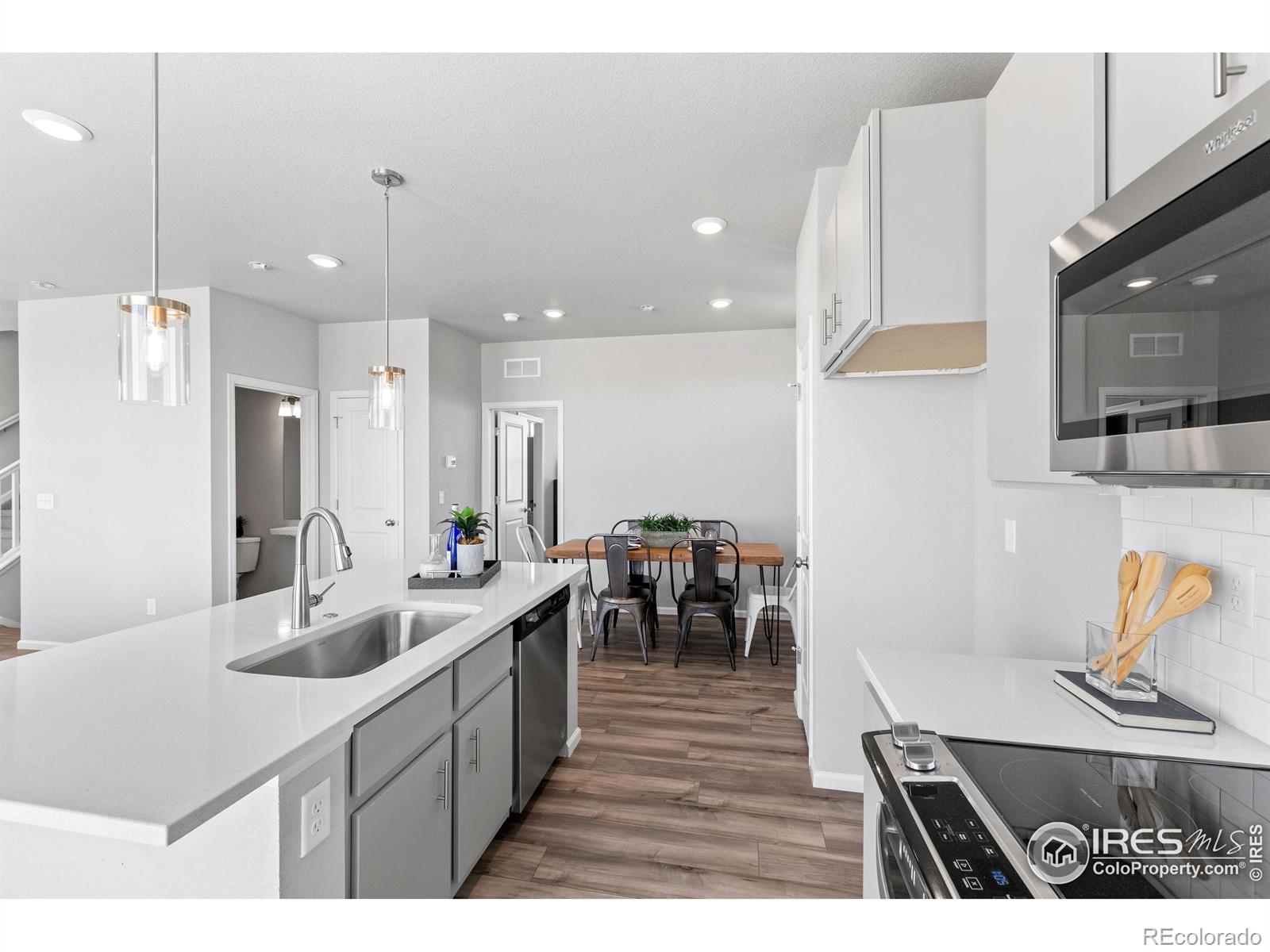 MLS Image #3 for 3364  streamwood drive,johnstown, Colorado