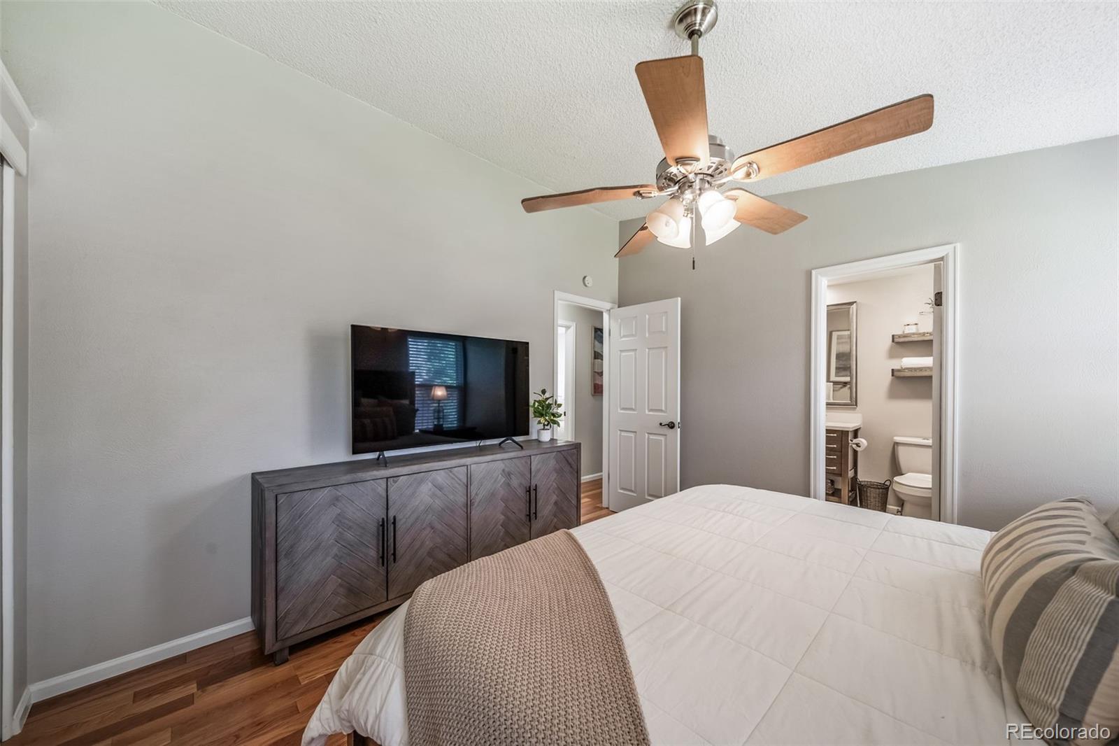 MLS Image #10 for 18159 e crestline circle,centennial, Colorado