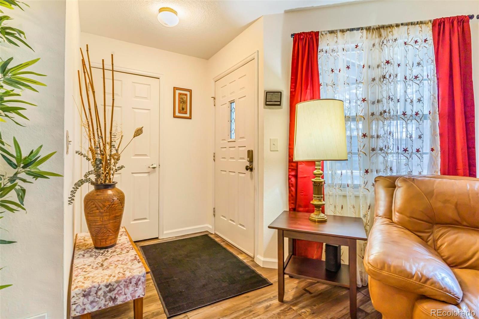 MLS Image #3 for 12655 e pacific circle,aurora, Colorado