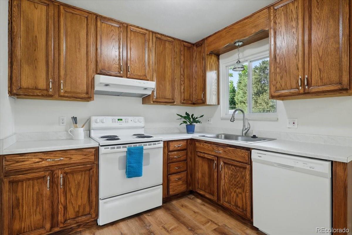 MLS Image #3 for 4219  nottingham place,colorado springs, Colorado