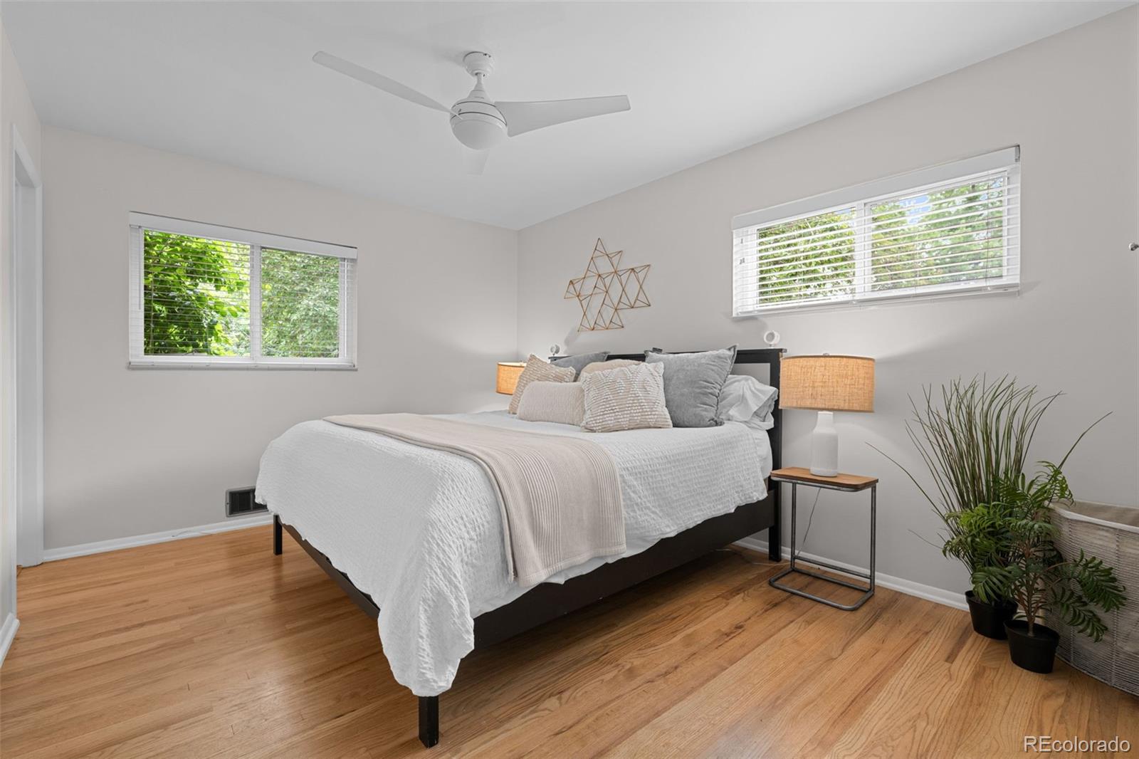 MLS Image #17 for 6402  iris court,arvada, Colorado