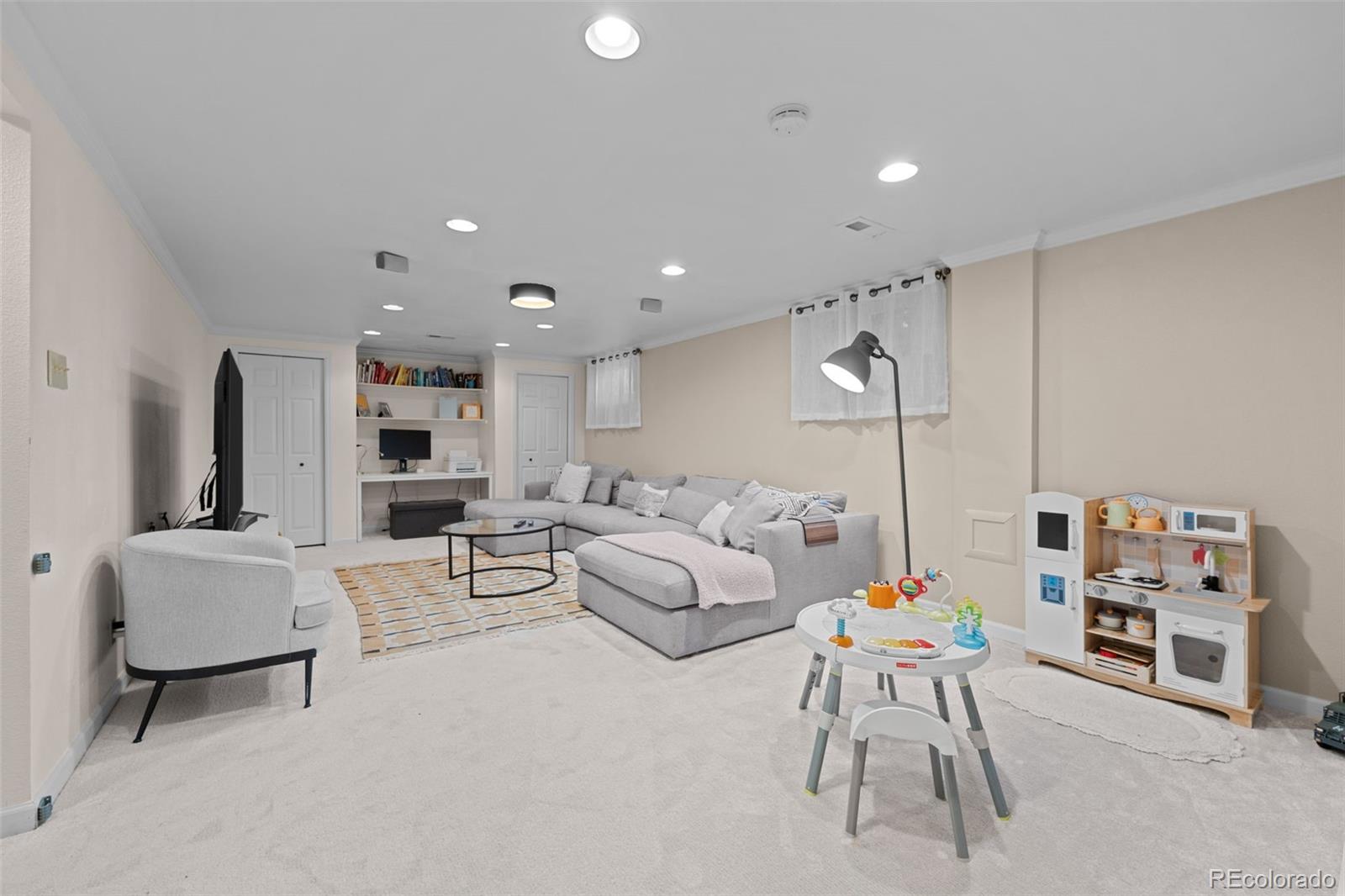 MLS Image #22 for 6402  iris court,arvada, Colorado