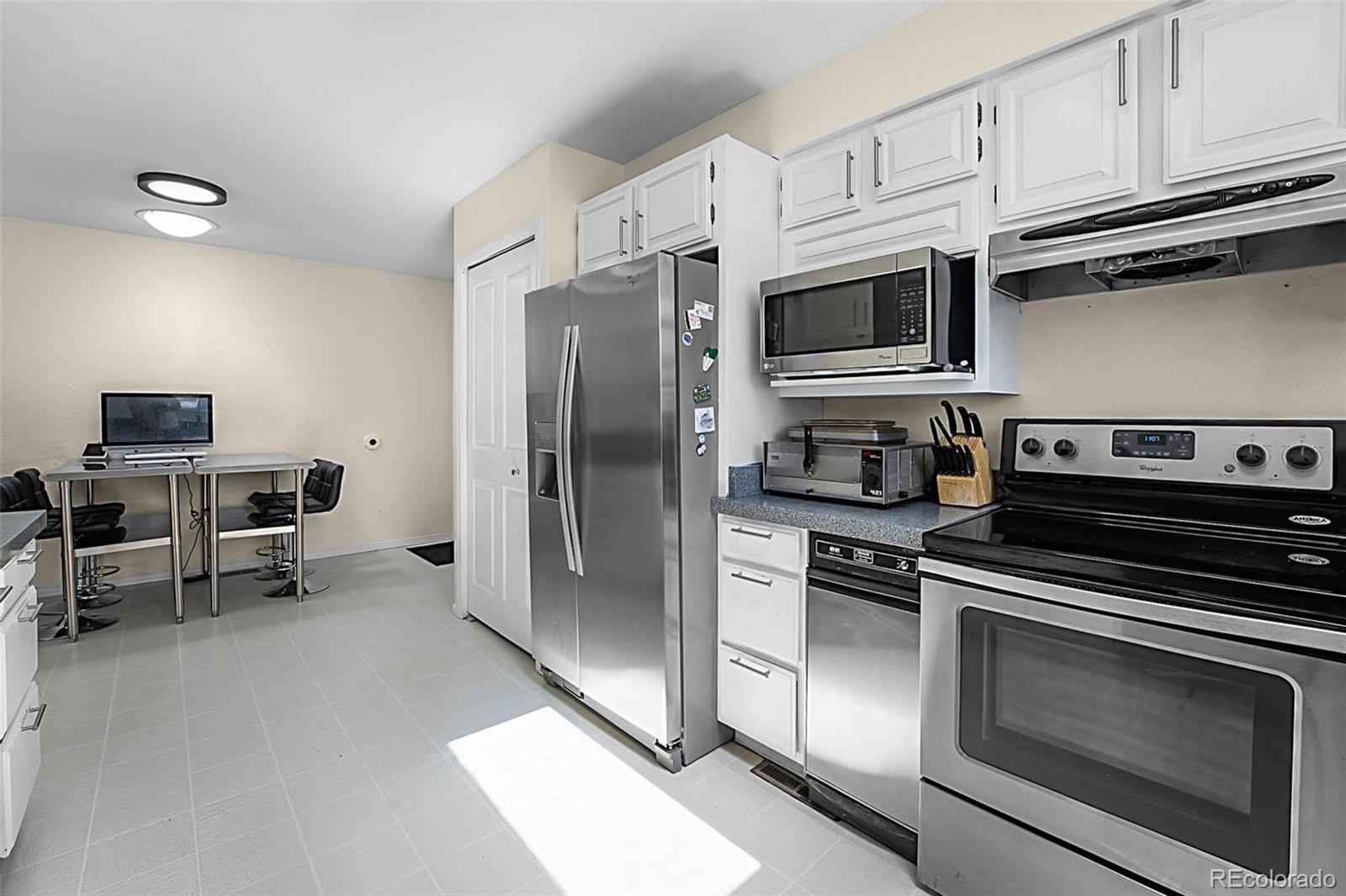 MLS Image #15 for 6223 w flora place,denver, Colorado