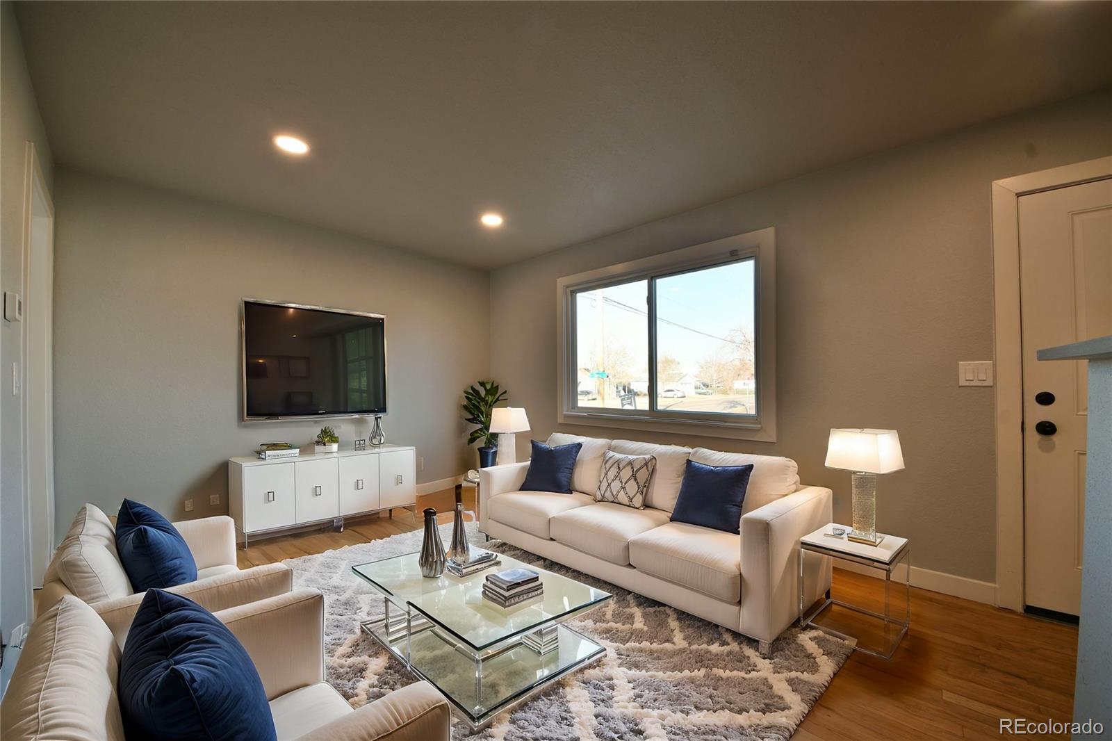 MLS Image #3 for 1705  s yuma street,denver, Colorado