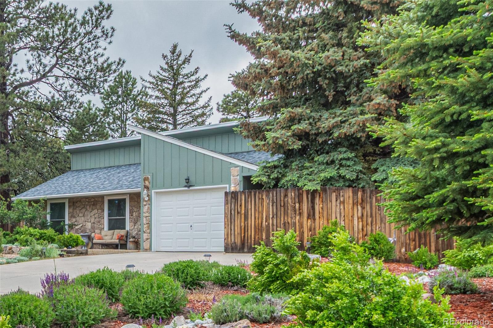MLS Image #11 for 881 s pearl street,elizabeth, Colorado