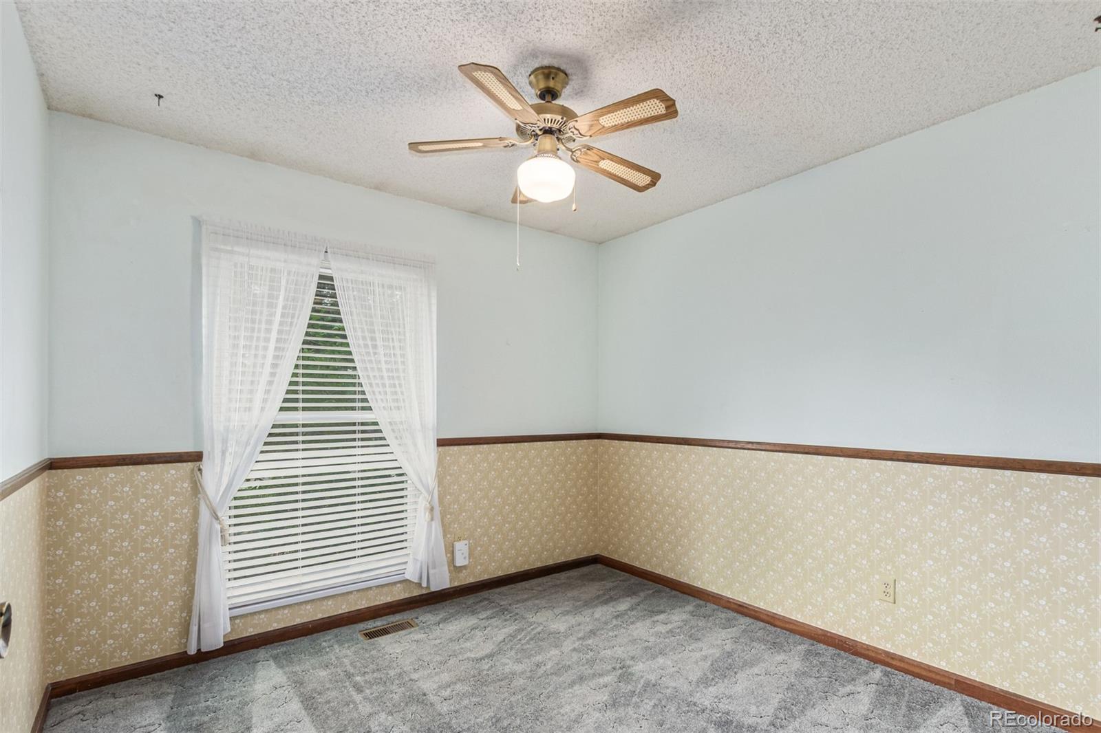 MLS Image #27 for 881 s pearl street,elizabeth, Colorado