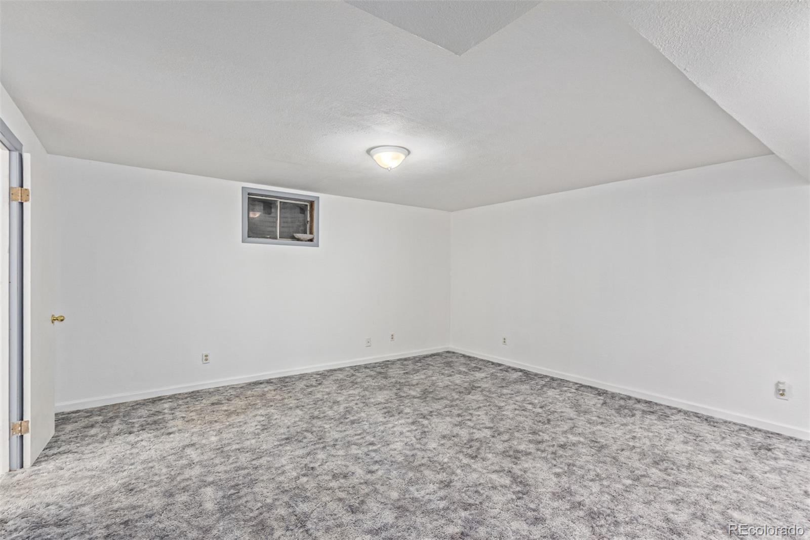 MLS Image #33 for 881 s pearl street,elizabeth, Colorado