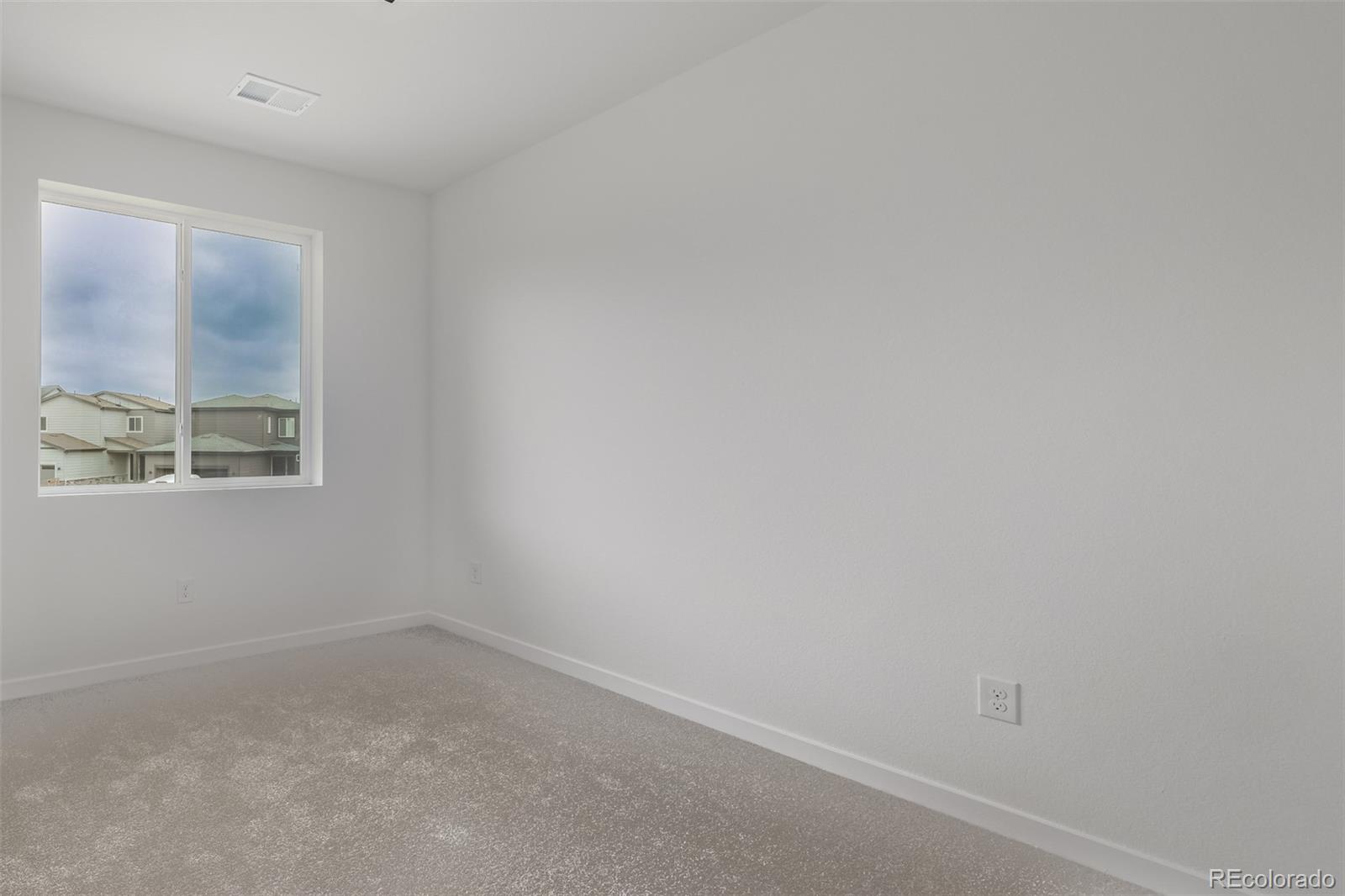 MLS Image #25 for 20520 e 58th avenue,aurora, Colorado