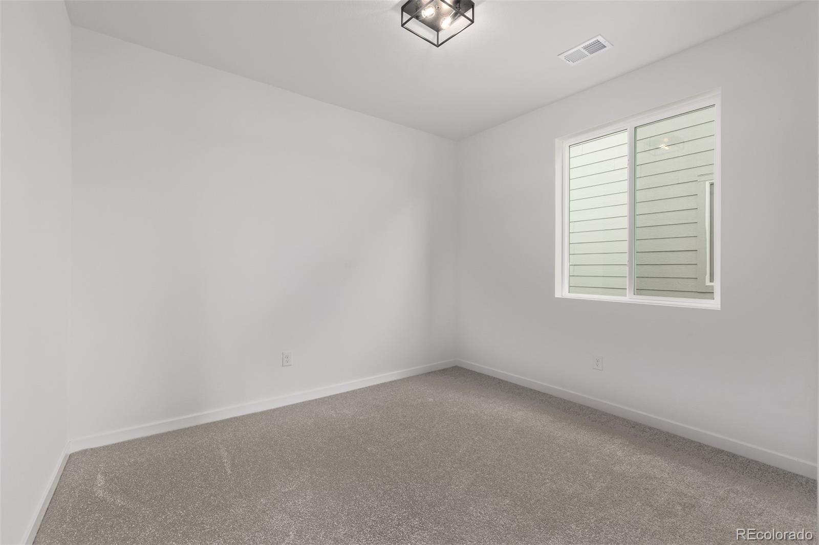 MLS Image #27 for 20520 e 58th avenue,aurora, Colorado