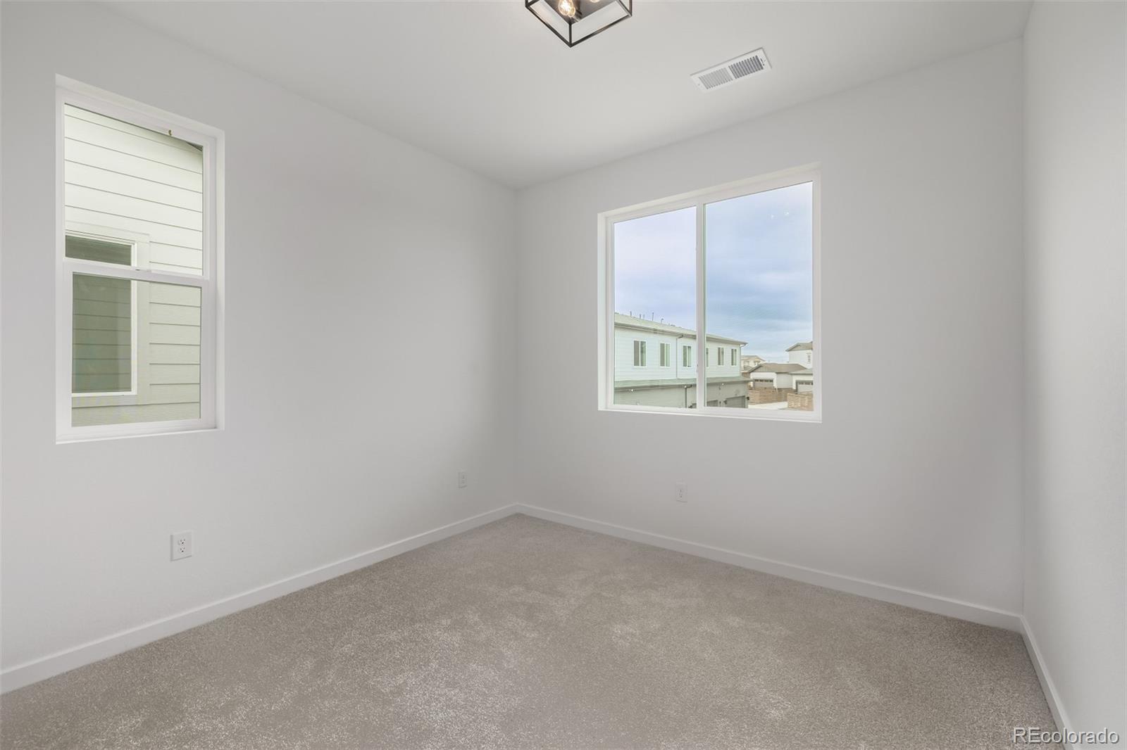 MLS Image #29 for 20520 e 58th avenue,aurora, Colorado