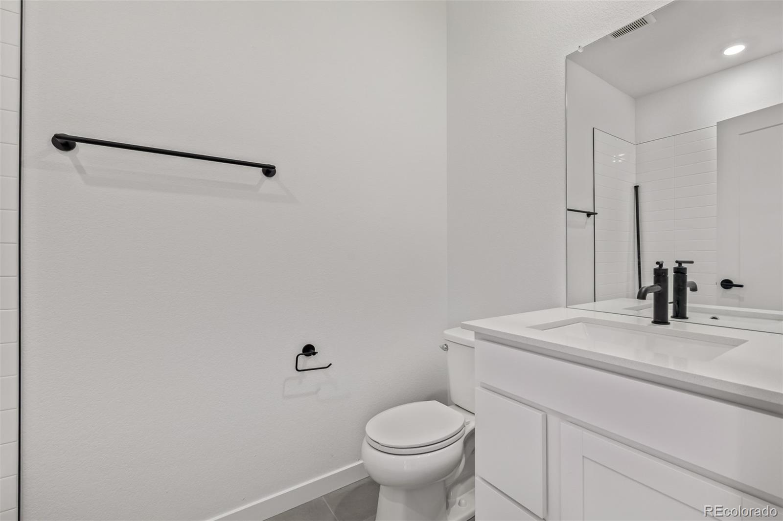 MLS Image #31 for 20520 e 58th avenue,aurora, Colorado