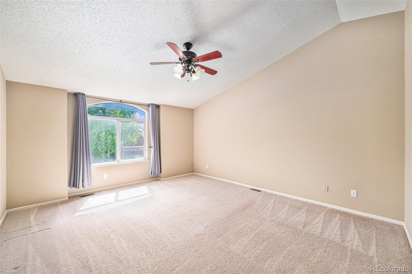 MLS Image #10 for 5573 s taft street,littleton, Colorado