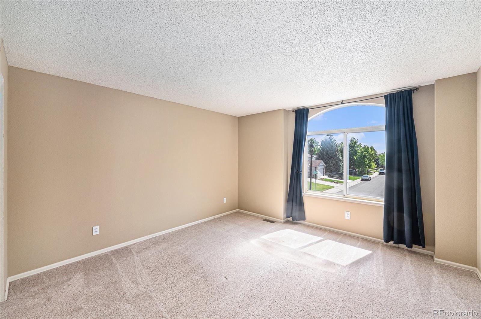 MLS Image #13 for 5573 s taft street,littleton, Colorado