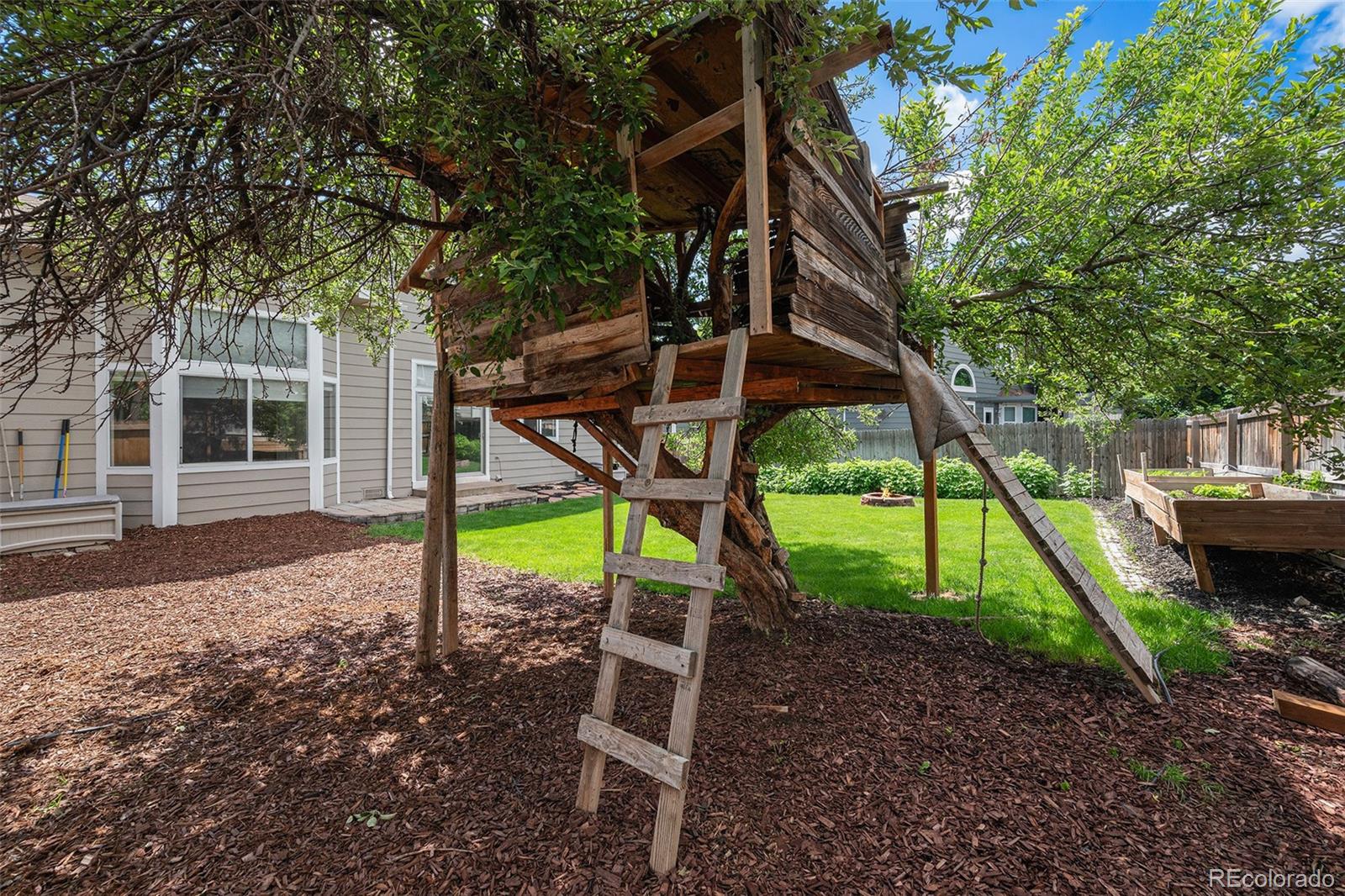 MLS Image #18 for 5573 s taft street,littleton, Colorado