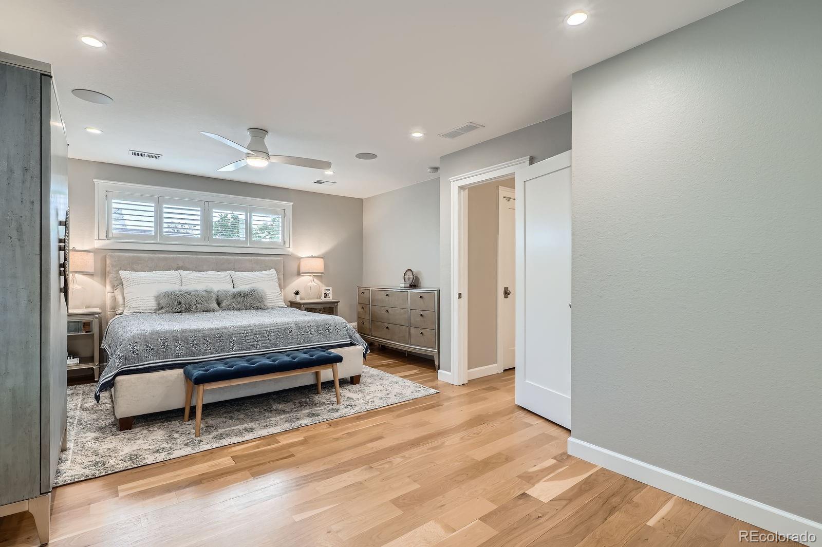 MLS Image #11 for 2436 w argyle place,denver, Colorado