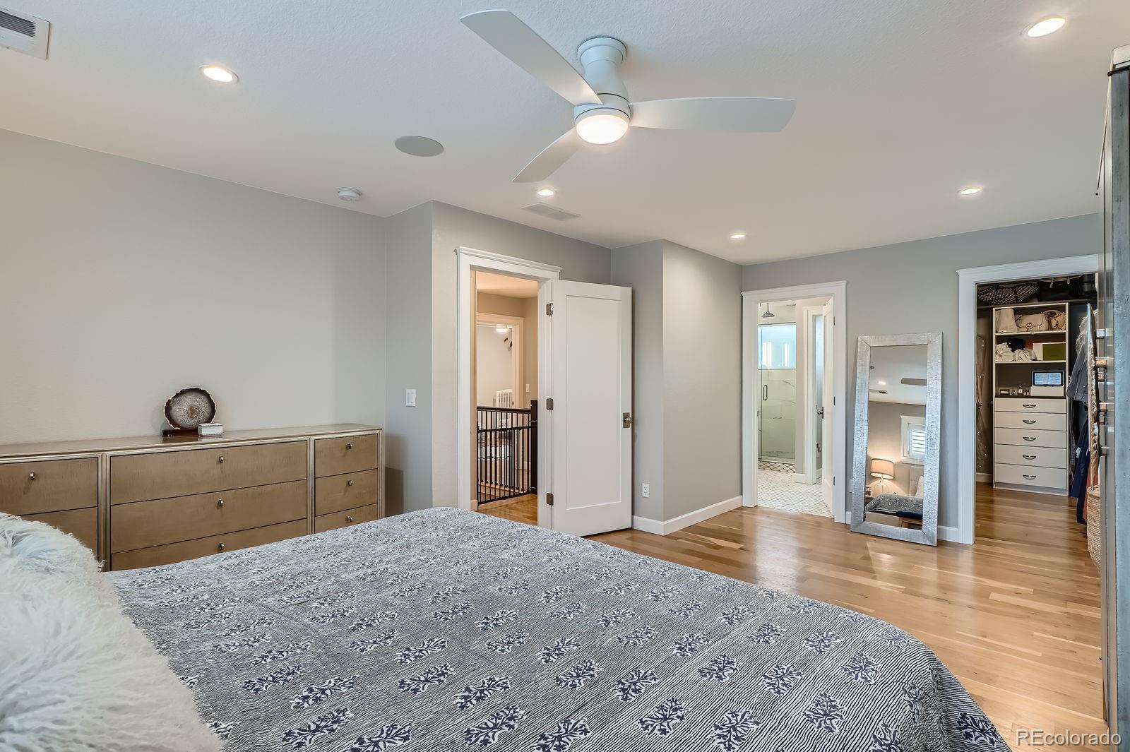 MLS Image #12 for 2436 w argyle place,denver, Colorado