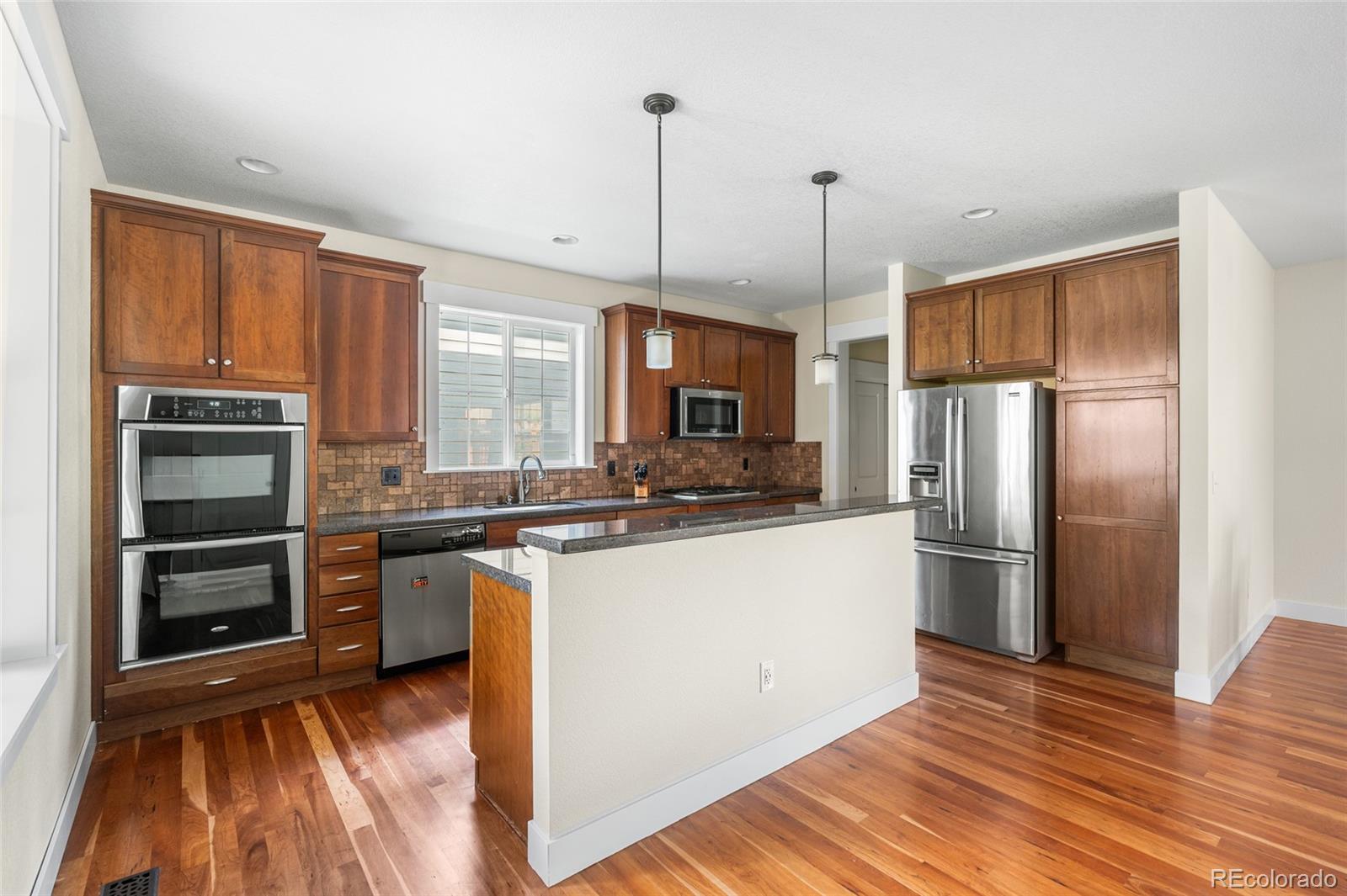 MLS Image #11 for 8029 e 23rd avenue,denver, Colorado