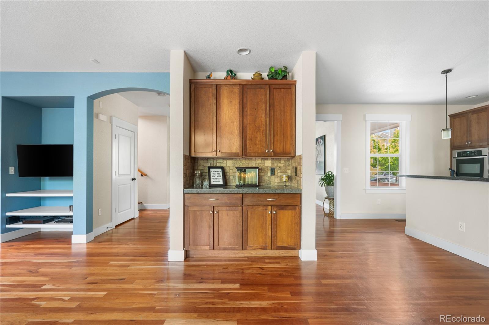 MLS Image #13 for 8029 e 23rd avenue,denver, Colorado