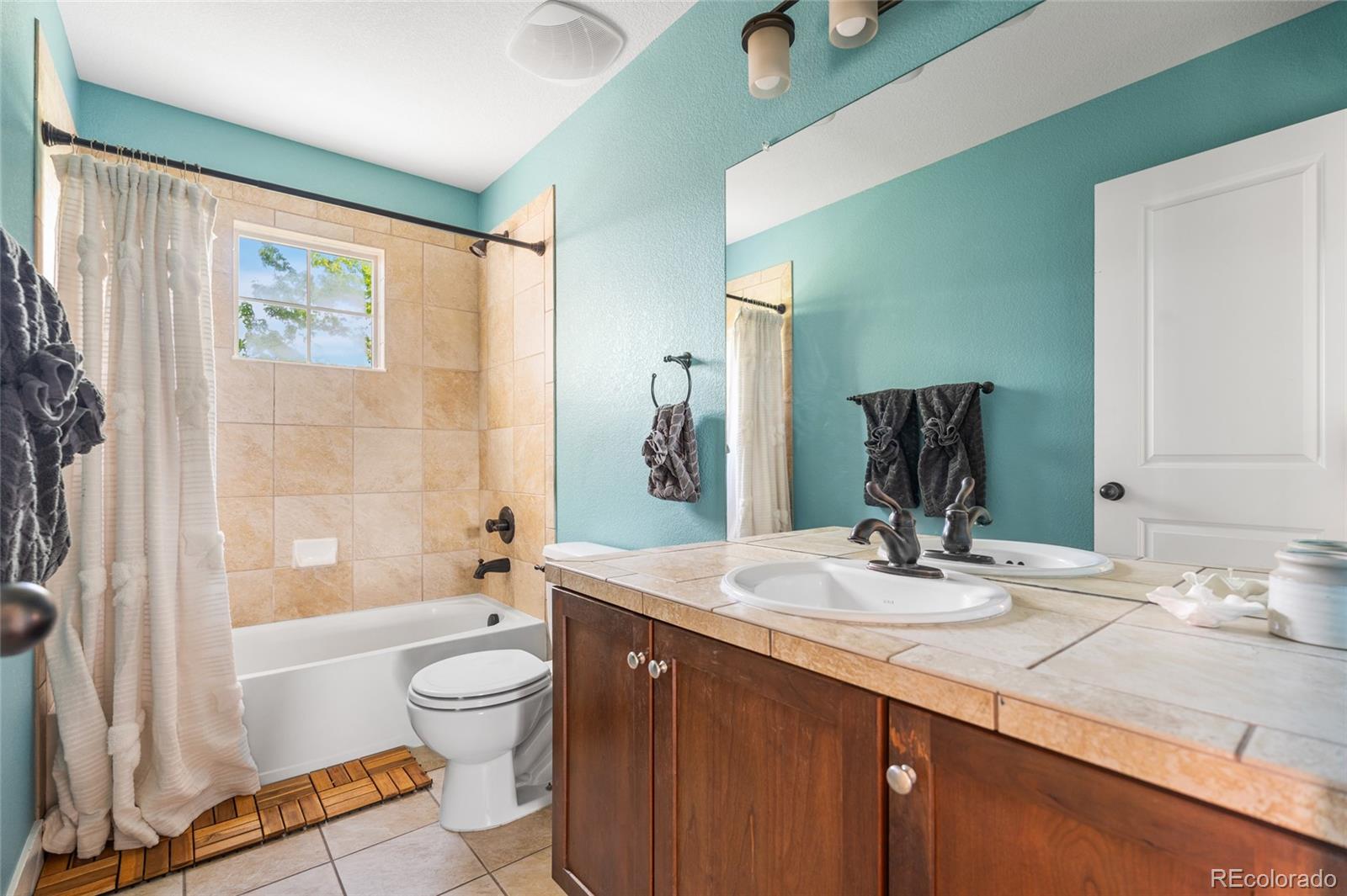 MLS Image #38 for 8029 e 23rd avenue,denver, Colorado