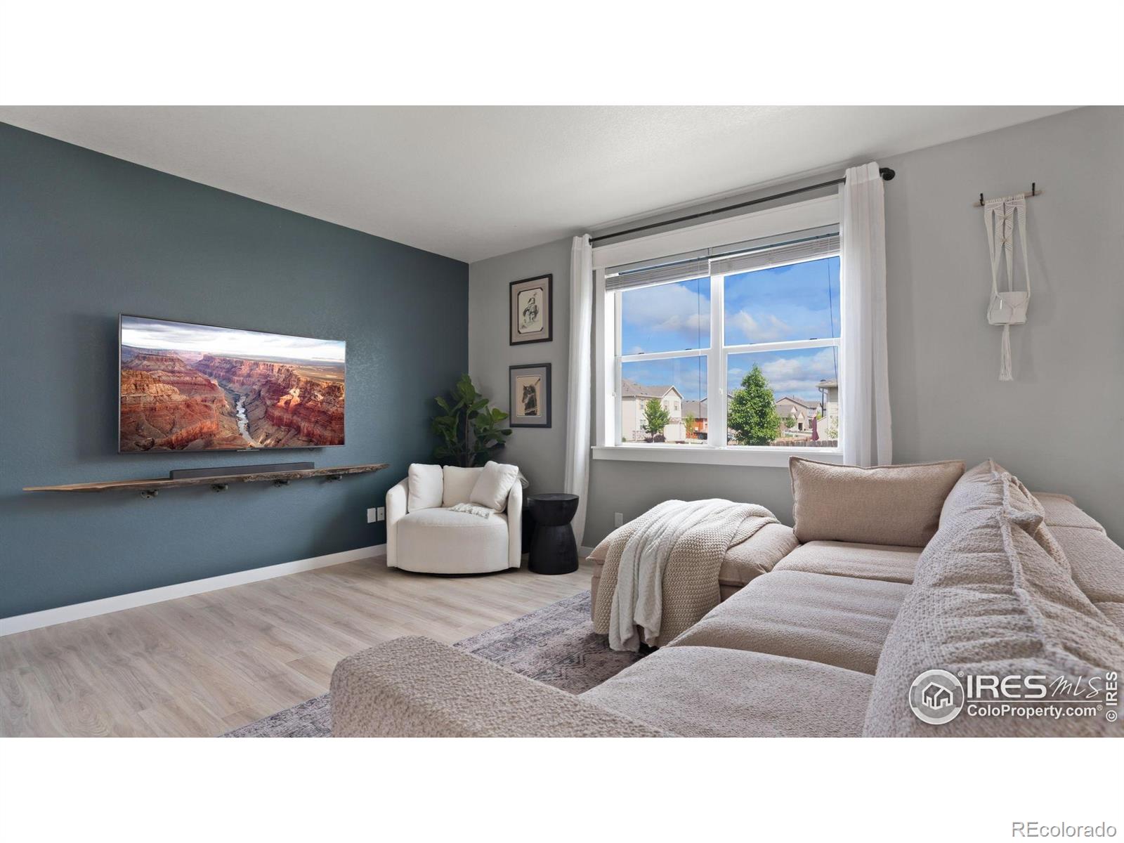 MLS Image #3 for 929  charlton drive,windsor, Colorado