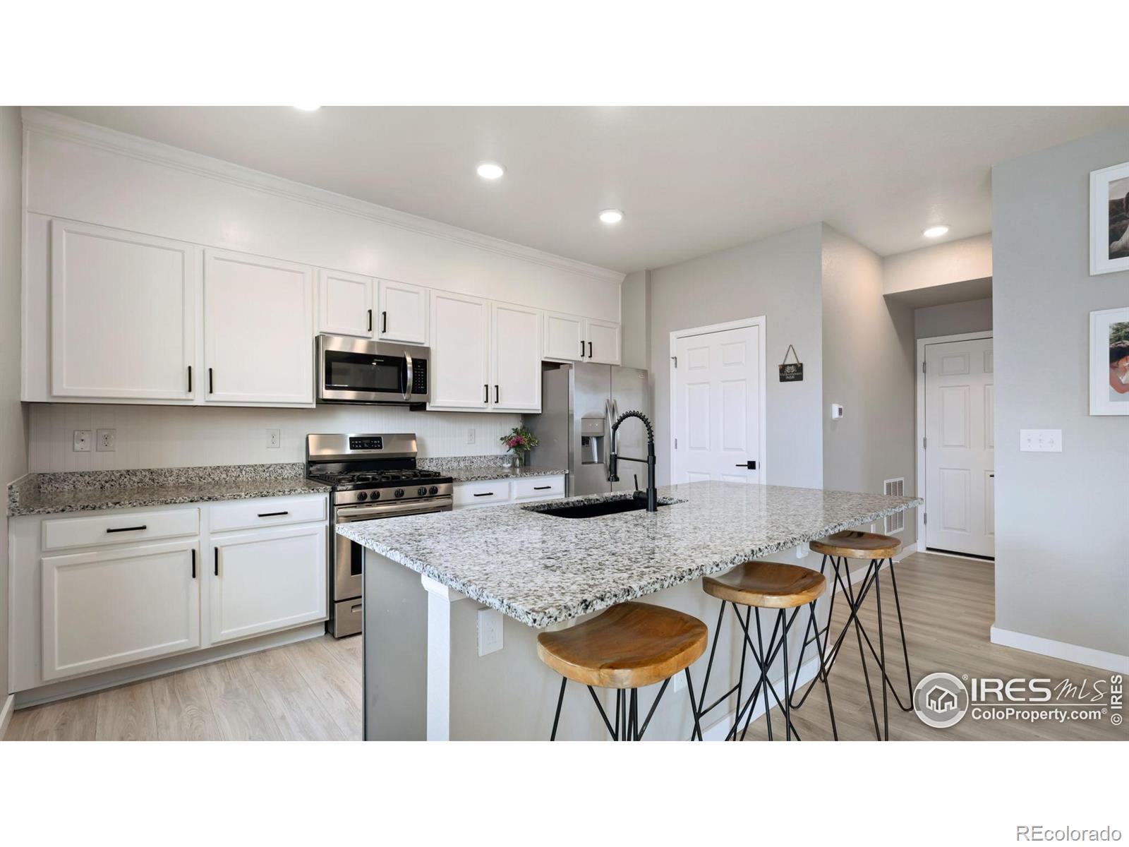 MLS Image #6 for 929  charlton drive,windsor, Colorado