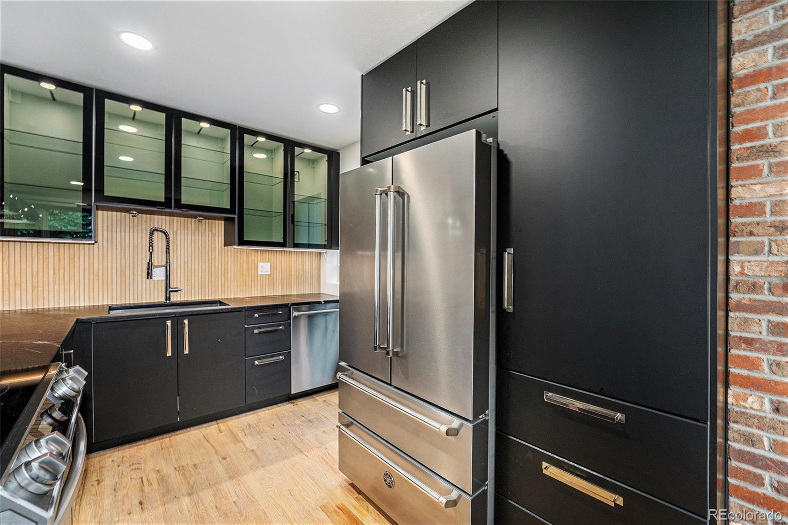 MLS Image #11 for 1111  monroe street,denver, Colorado