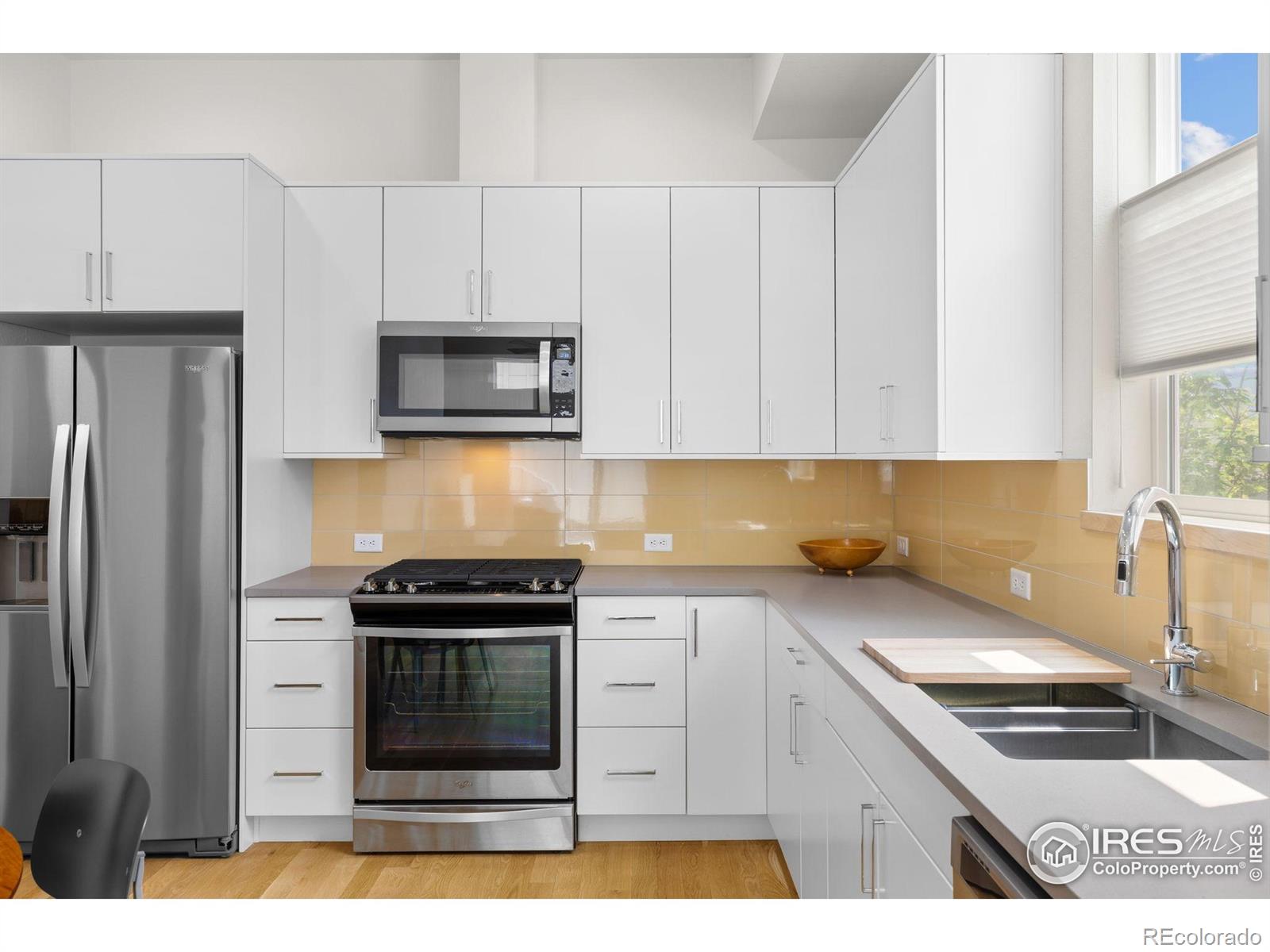 MLS Image #3 for 876  cimarron drive,lafayette, Colorado